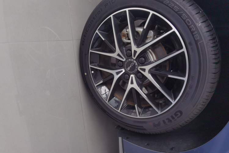 Used BYD Seal 07 DM-i 2025 Intelligent Driving Version DM-i 1.5L 125 km Prestige Edition
