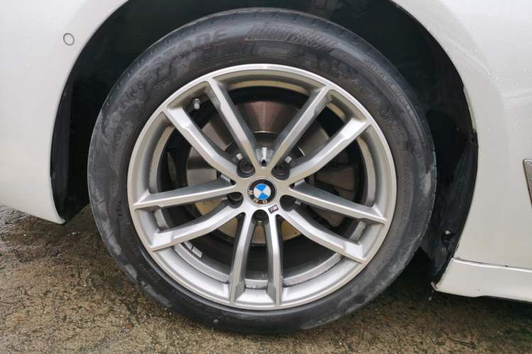 Used BMW 5 Series 2020 525Li M Sport Package