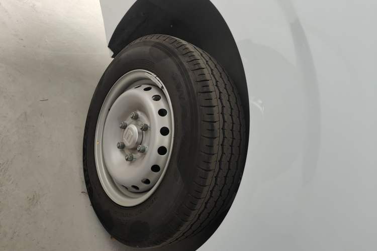 Used Farizon Xingxiang V 
