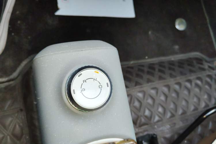 Used Wuling Hongguang MINIEV 2022 GAMEBOY 300km Enthusiast Model with Lithium Iron Phosphate