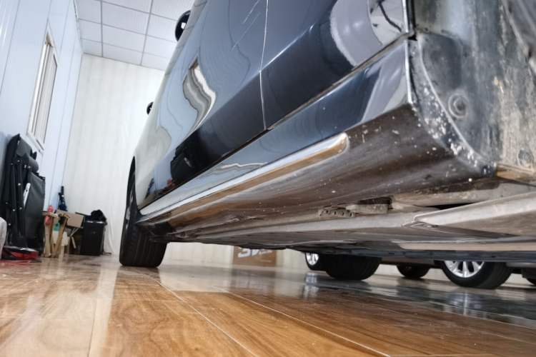 Used Mercedes-Benz E-Class 2017 E 300 L Sport Luxury Edition
