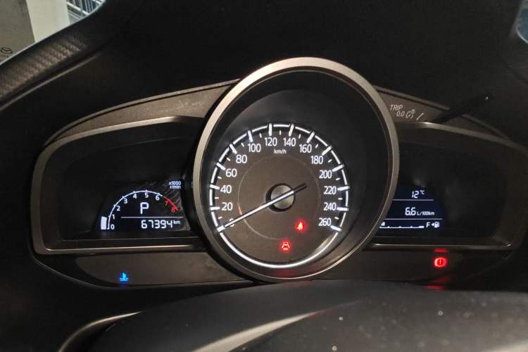 Used Mazda Mazda 3 Axela 2017 Sedan 1.5L Automatic Comfort Model Emission Standard China V