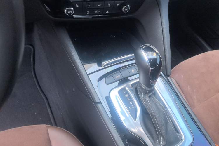 Used Buick Regal 2019 20T Elite Version China VI Standard
