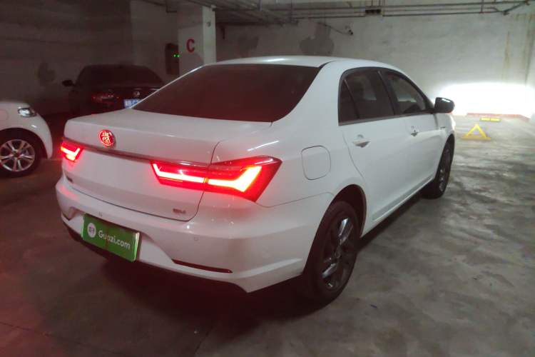 Used BYD Qin New Energy 2019 High-Range Deluxe Model