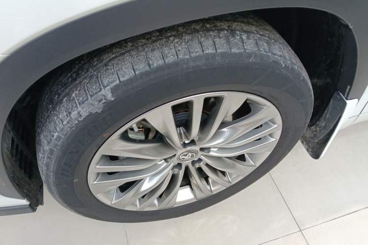 Used Toyota Highlander 2022 Dual-Engine 2.5L Two-Wheel Drive Prestige Edition 7-Seater
