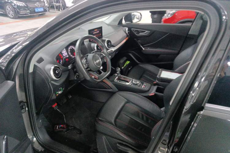 Used Audi Q2L 2022 35 TFSI Progressive Dynamic Edition
