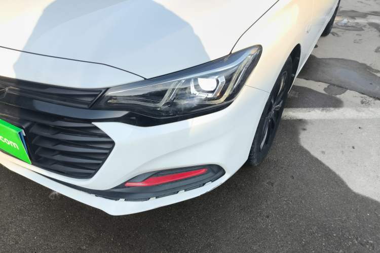 Used Chevrolet Monza 2020 Light Hybrid Redline 320T Dual-Clutch Thrilling Edition
