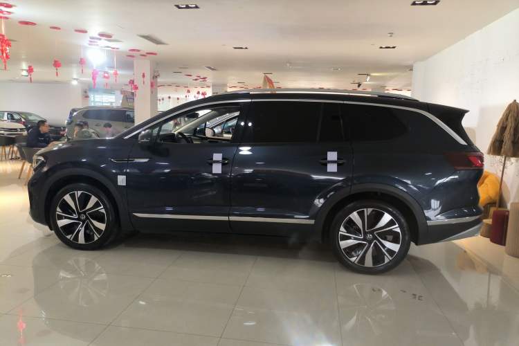 Used Volkswagen Talagon 2023 Facelift 380TSI All-Wheel-Drive Luxury Jiajing Pro 6-Seater
