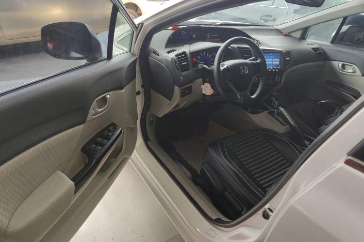 Used Honda Civic 2014 1.8L Automatic Classic Edition