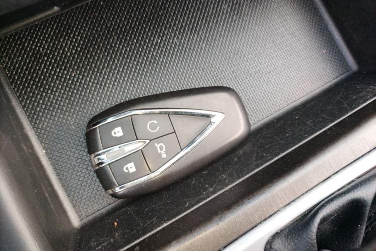 Used Changan CS35PLUS 2021 Honor Million Edition 1.6L CVT Elite Model
