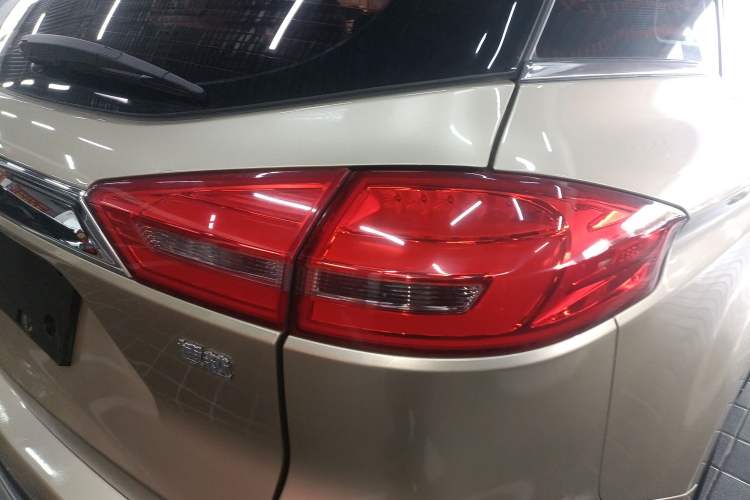 Used Geely Auto Emgrand X7 Sport 2016 1.8TD Automatic Smart Connectivity Version