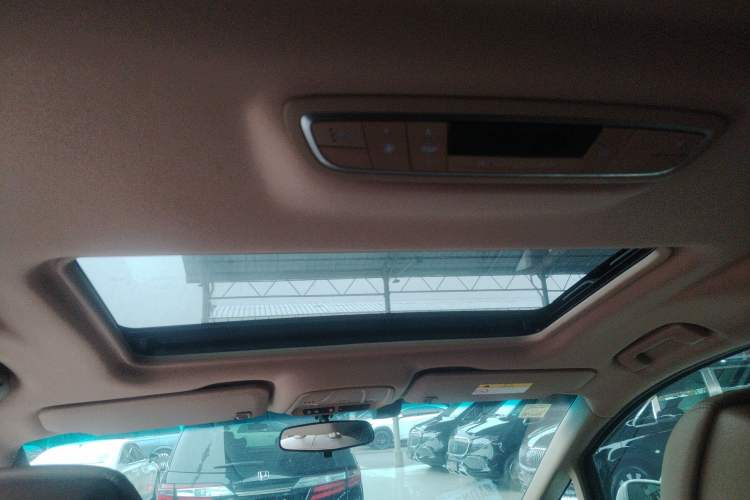 Used Buick GL8 2017 ES 28T Premium Version China V Standard