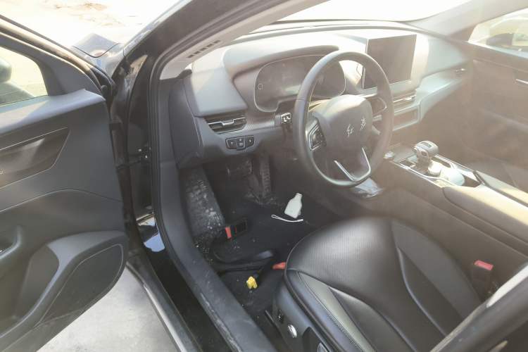 Used Hongqi E-QM5 2023 Revised Version Basic Travel Edition