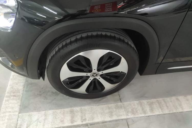 Used Mercedes-Benz GLB 2022 Updated GLB 200 Fashion Edition
