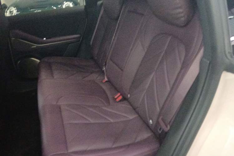 Used Nio ET5 2025 75 kWh