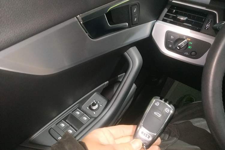 Used Audi A4L 2020 40 TFSI Fashion Dynamic Model