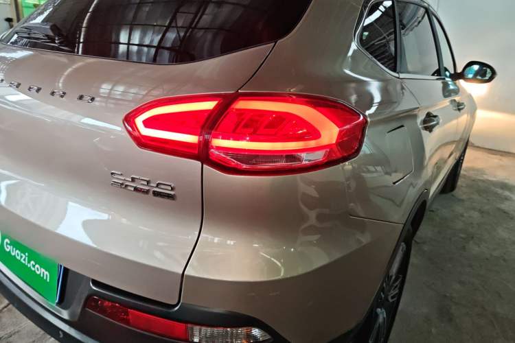 Used Leopaard CS10 2017 2.0T Automatic Luxury Edition
