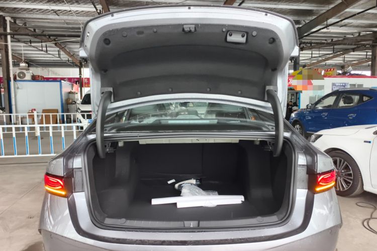 Used BYD Qin PLUS 2025 DM-i Smart Drive 55KM Leading Model
