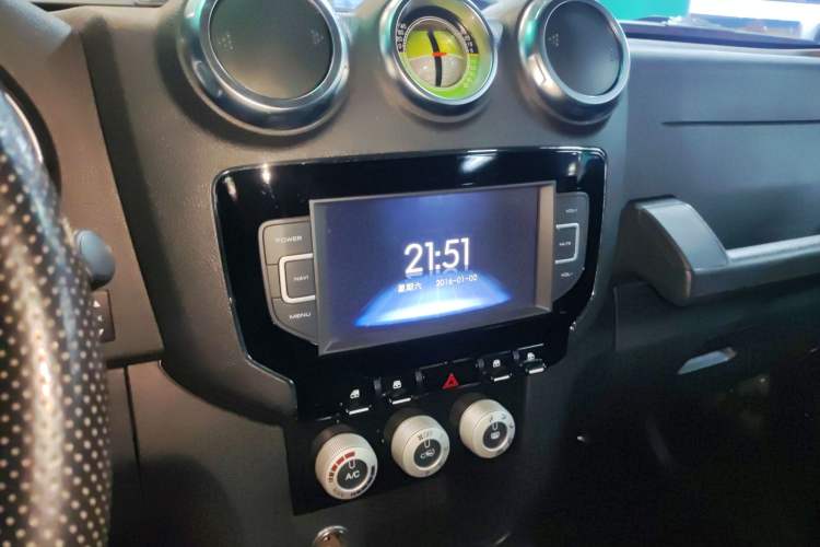 Used Beijing Auto BJ40 2016 40L 2.3T Automatic All-Wheel Drive Premium Edition
