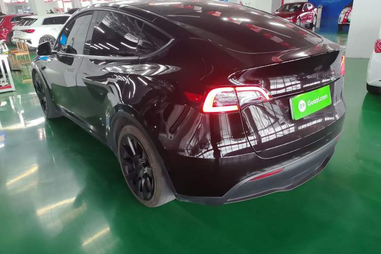 Used Tesla Model Y 2022 Rear-Wheel-Drive Version
