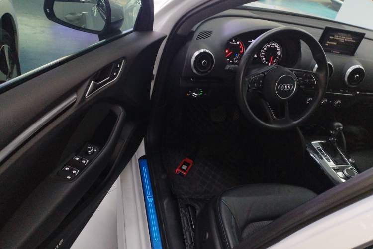 Used Audi A3 2019 Limousine 35 TFSI Fashion Edition China V standard
