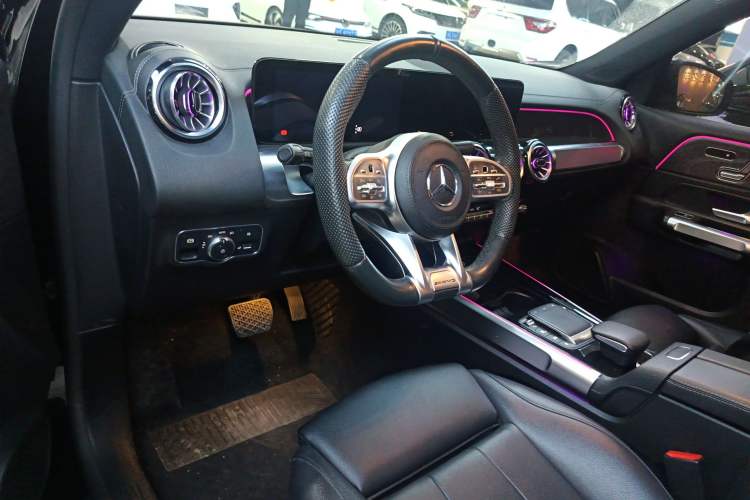 Used Mercedes-Benz GLB 2021 GLB 200 Fashion Model