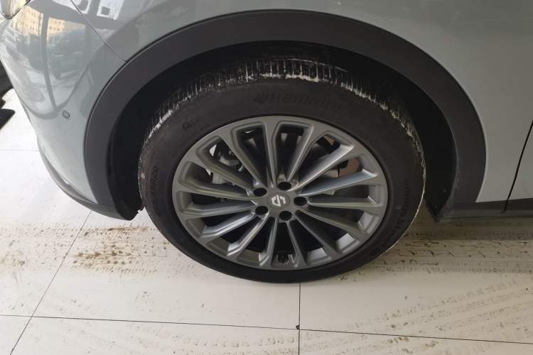 Used Leapmotor C11 2024 Range-Extended 300 Luxury Edition
