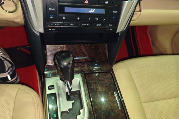 Used Toyota Camry 2015 2.0E Elite Edition
