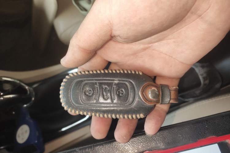 Used Geely Auto Emgrand 2017 Sedan Million Edition 1.5L Manual Luxury Model
