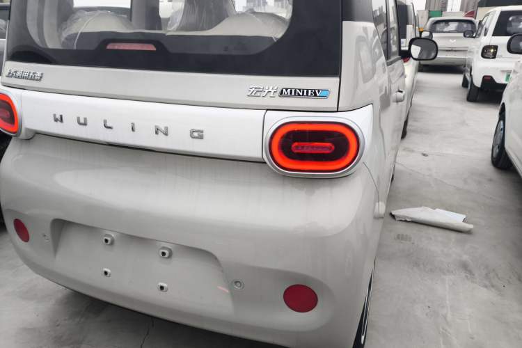Used Wuling Hongguang MINIEV 2024 3rd Generation 215km Youth Edition