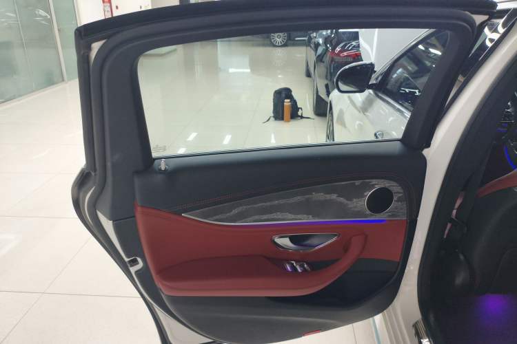 Used Mercedes-Benz E-Class 2023 Restyled E 300 L Sporty and Stylish Edition
