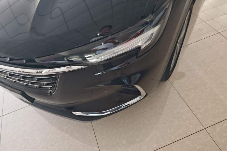 Used Buick Envision 2021 Encore Plus 652T Five-Seat All-Wheel-Drive Luxury Model
