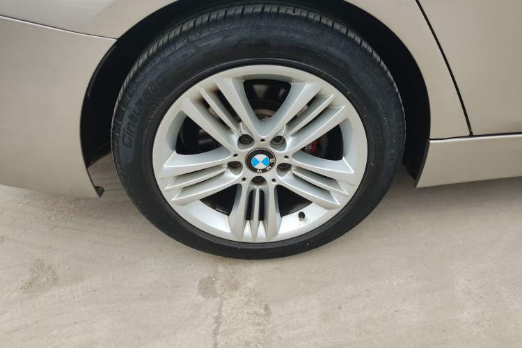 Used BMW 3 Series 2016 320Li Fashion Model
