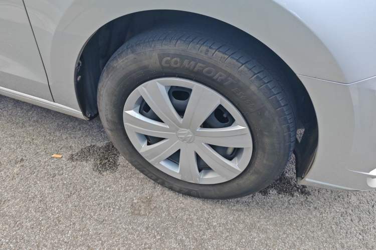 Used Volkswagen Jetta 2017 1.5L Automatic Fashion Model
