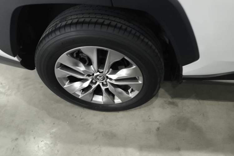 Used Toyota Wildlander 2024 2.0L CVT Two-Wheel Drive Leading Edition
