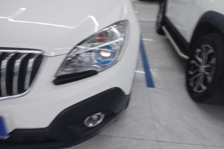 Used Buick Encore 2015 1.4T Manual Two-Wheel Drive Urban Advanced Model
