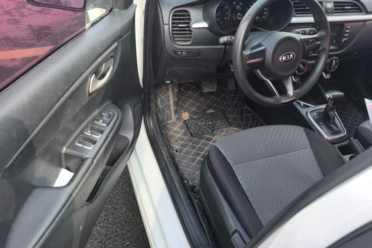 Used Kia K2 2017 Sedan 1.4L Automatic GLS
