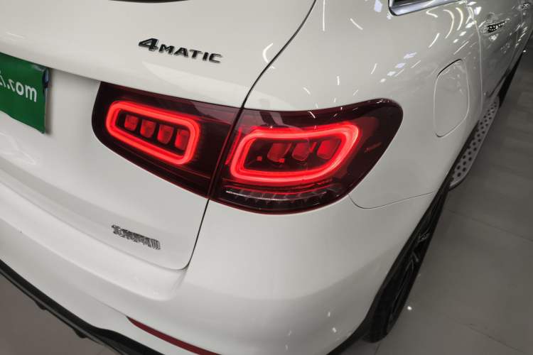 Used Mercedes-Benz GLC 2020 Facelift GLC 300 L 4MATIC Dynamic Edition