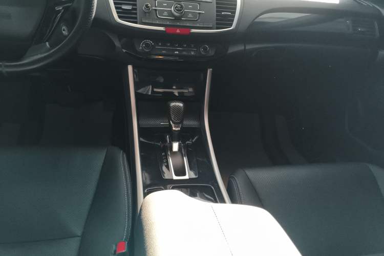 Used Honda Accord 2016 2.0L Comfort Edition
