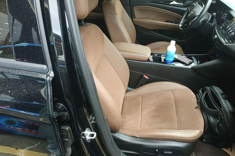 Used Buick Regal 2020 552T Luxury Version
