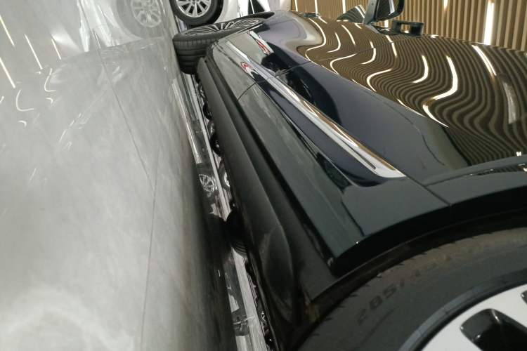 Used Hima AITO M9 2025 Extended-Range Ultra Version 52 kWh 6-Seater
