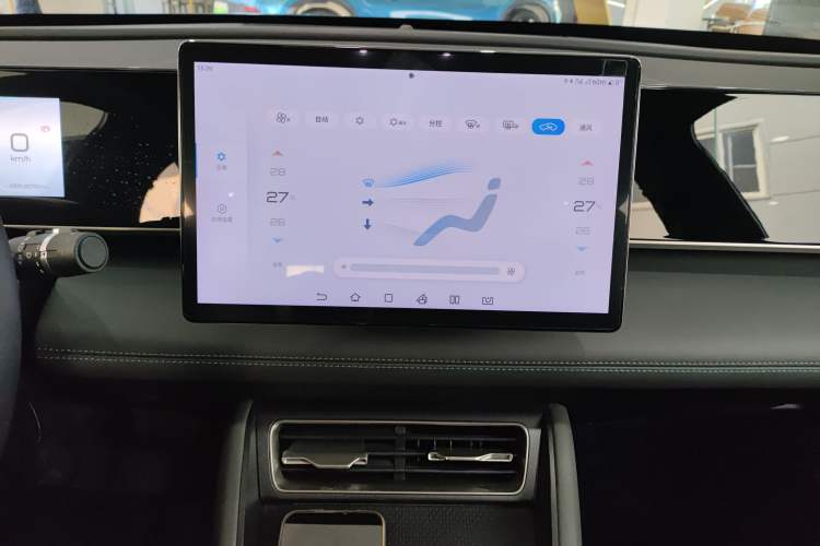 Used BYD Qin L 2024 DM-i 120KM Leading Model
