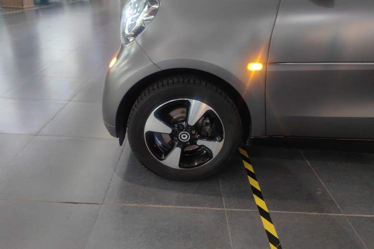 Used  fortwo 2018 1.0L 52kW Hardtop Passion Edition China V Standard
