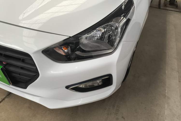 Used Hyundai Verna 2017 1.4L Manual Refreshed Version China V Standard
