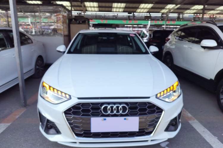 Used Audi A4L 2022 40 TFSI Fashion Dynamic Model
