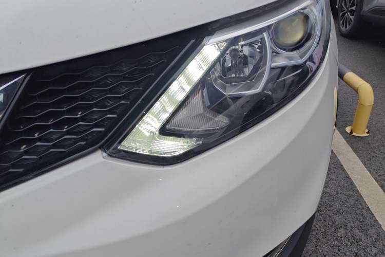 Used Nissan Qashqai 2017 2.0L CVT Smart Enjoyment Version China V Standard