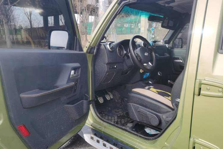 Used  BJ40 2016 40L 2.0T Manual All-Wheel Drive Prestige Edition