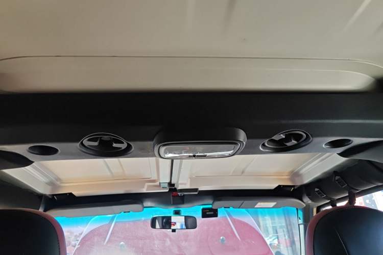 Used  BJ40 2017 40L 2.3T Automatic All-Wheel Drive Ring of the Tower Champion Edition
