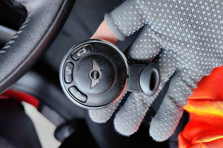 Used  Countryman 2011 1.6L ONE
