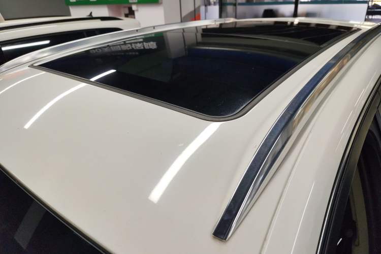 Used Buick Envision 2016 20T Two-Wheel-Drive Elite Model
